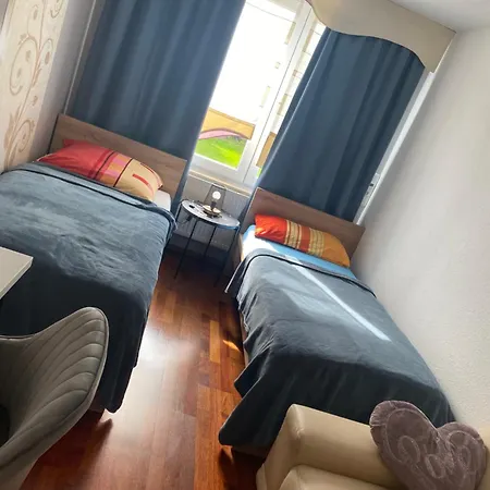Homestay Ruhiges Im *
